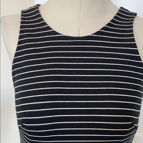 Madewell Pierside Fit & Flare Jersey Stripe Dress - Picture 8 of 12